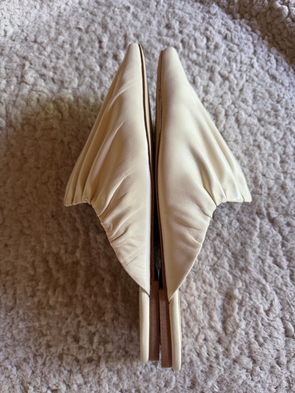 Sam Edelman Cream Ruched Backless Mules - Picture 5 of 6